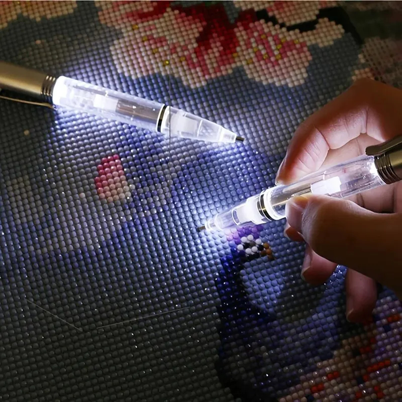 Embroidery Embellishments - LED-Licht Diamantmalerei-Stift 1 Stück Beleuchteter Bohrstift