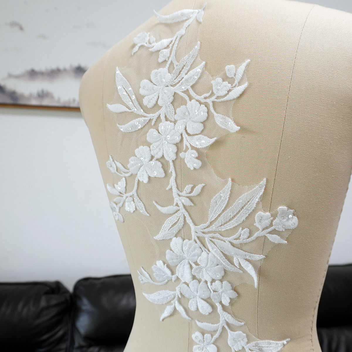 Weiße Blumen- und Blätter-Pail – Embellish Craft Bewertung und Preis